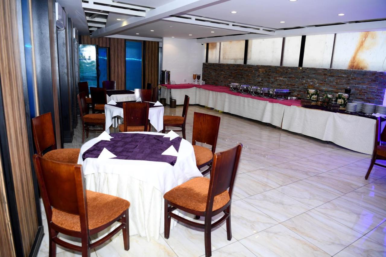 Continental Suite Salmiya Exterior photo